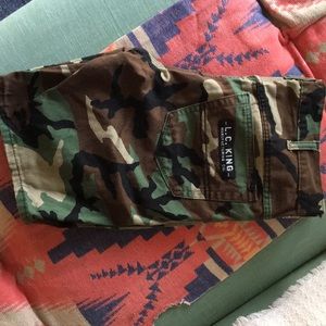 Pointer brand/LC king shorts EUC 34 (actual 32)